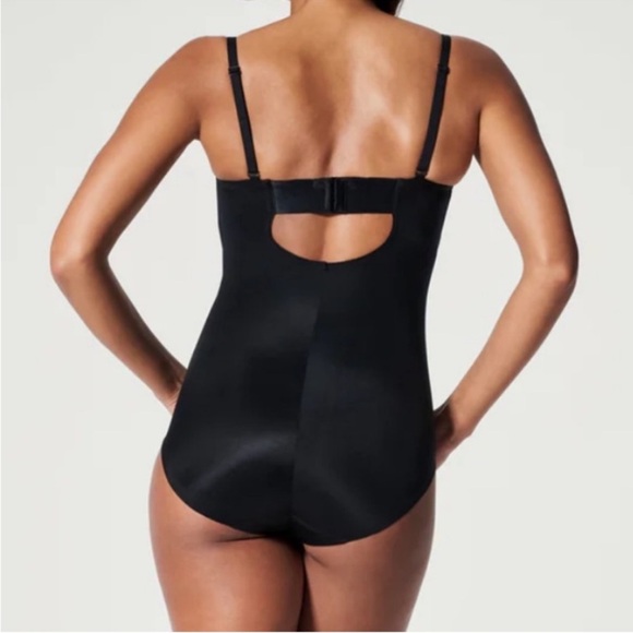 SPANX Shape Suit Your Fancy Strapless Cupped Brief Bodysuit Size Large Black - Picture 2 of 13